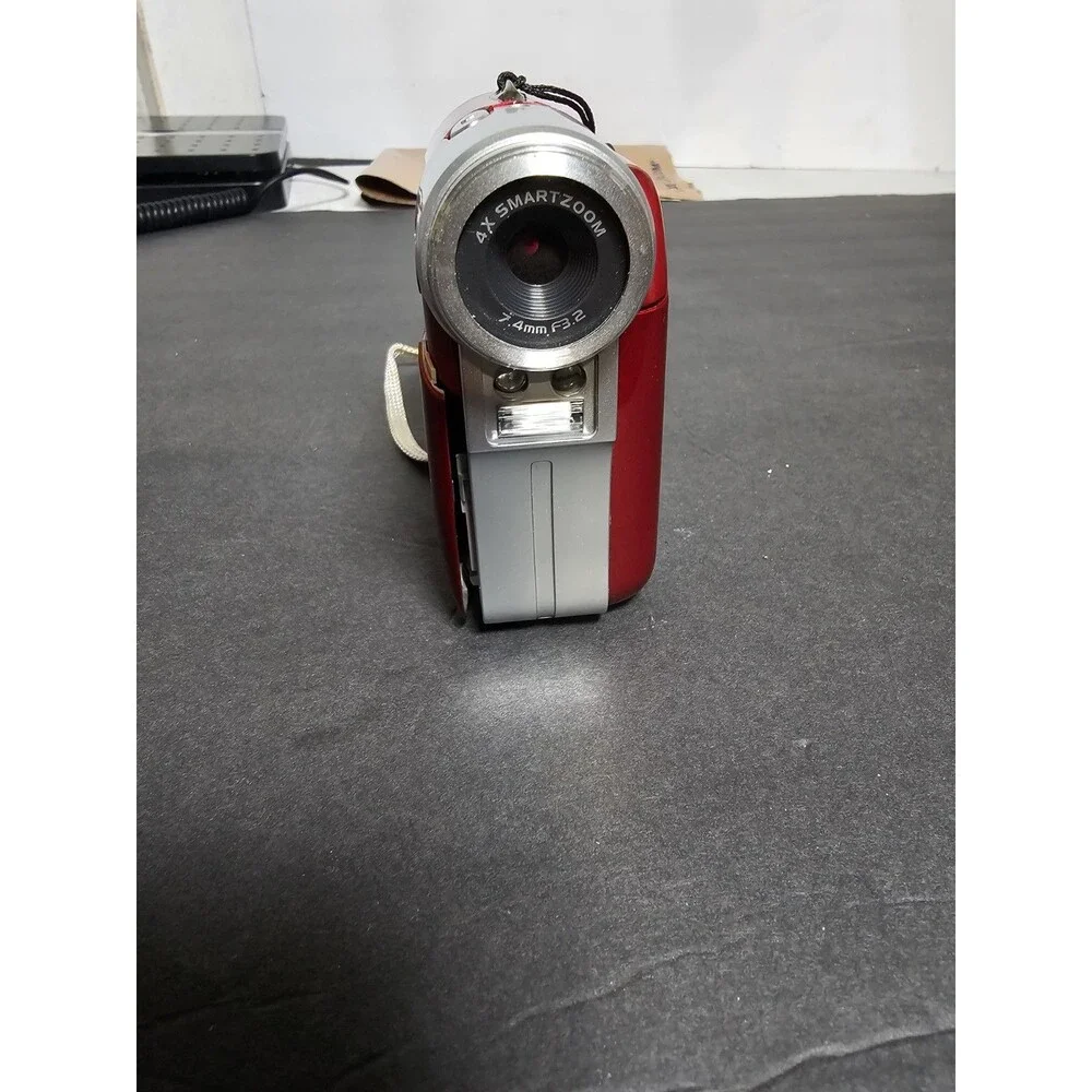 Aiptek Pocket DV T300LE Mini Digital Camera Camcorder AA Battery Type Easy Use